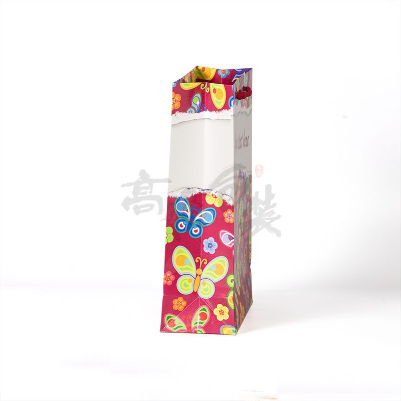 Factory Wholesale Custom Merry Christmas Paper Gift Bag With Handles