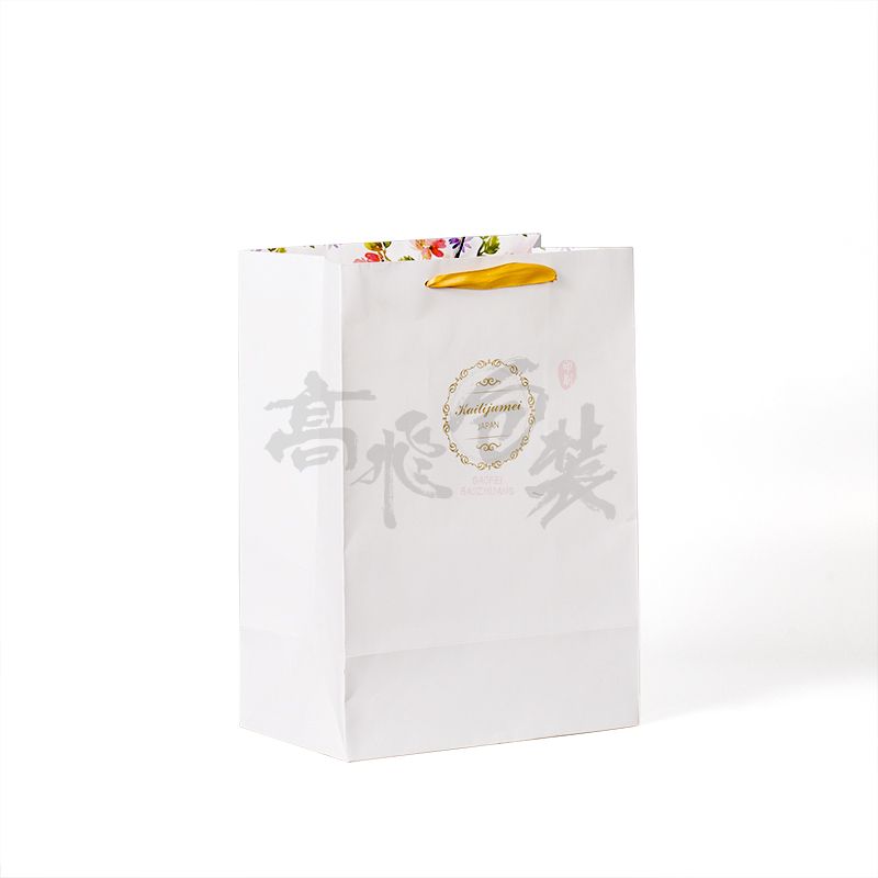 OEM Custom Luxury Gift Craft White gift Paper Bag Manufacturer With Handle For Shopping