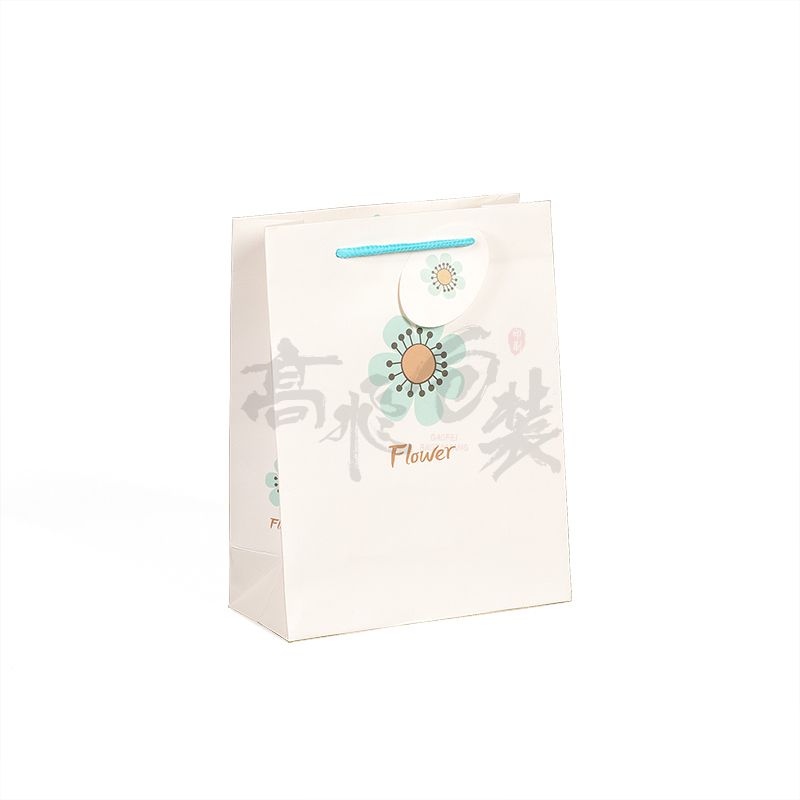OEM Service Custom Logo waterproof glossy Shopping paper bag for clothes