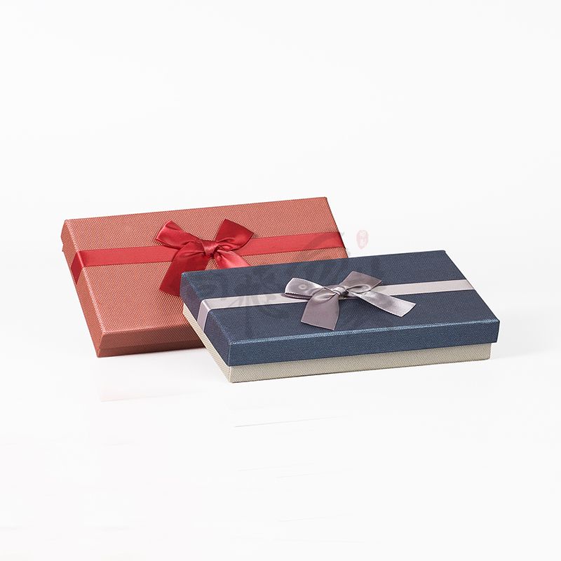 oem service recyclable gift paper box for gift with your logo