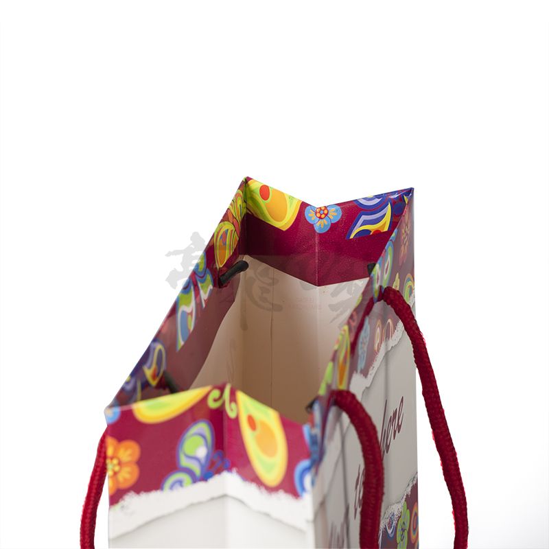 Factory Wholesale Custom Merry Christmas Paper Gift Bag With Handles