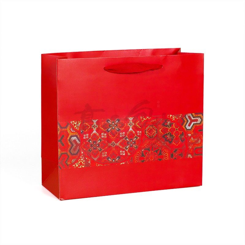 OEM Custom Printed Laminated Kraft Wedding Bags Paper Gift Shopping Packaging Bags For Clothes