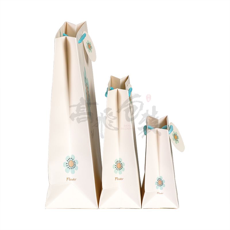 OEM Service Custom Logo waterproof glossy Shopping paper bag for clothes