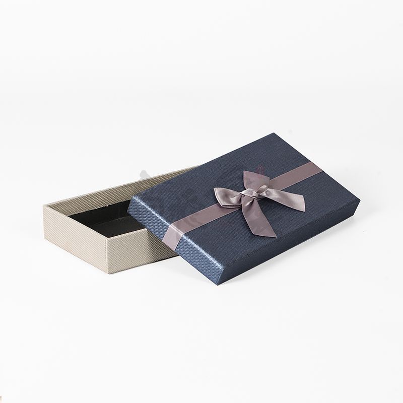 oem service recyclable gift paper box for gift with your logo