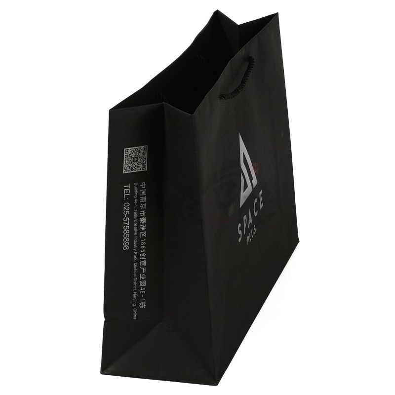 Black Craft Luxury Sliver Hot stamping Paper Packaging Gift Bags Custom Printed In Bulk