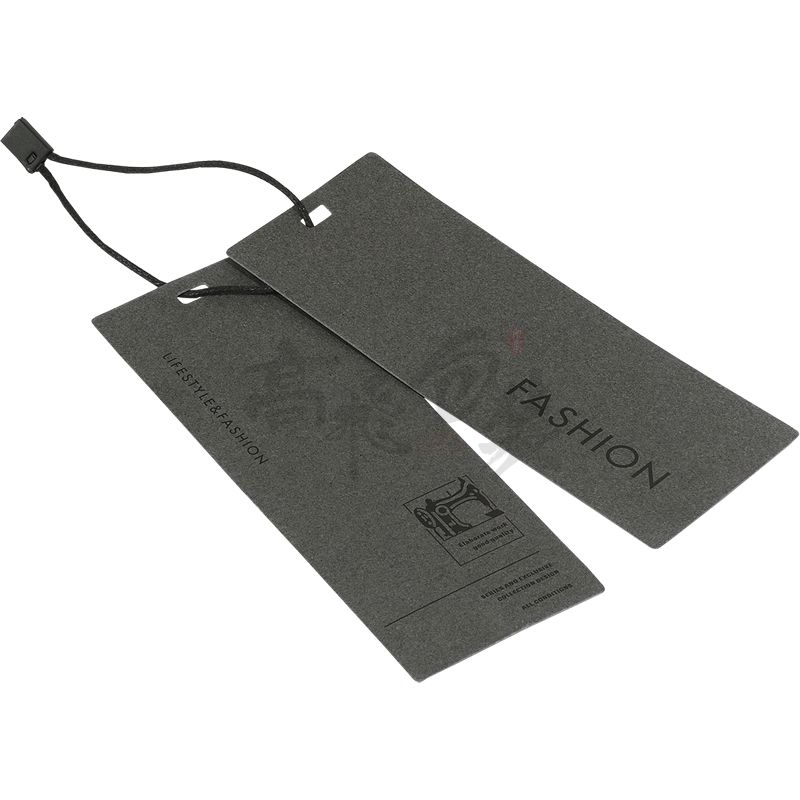 Customized Good Price Cardboard Paper Hangtag For Garment